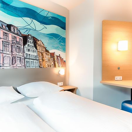 B&B Hotel Rostock City-West Exterior photo