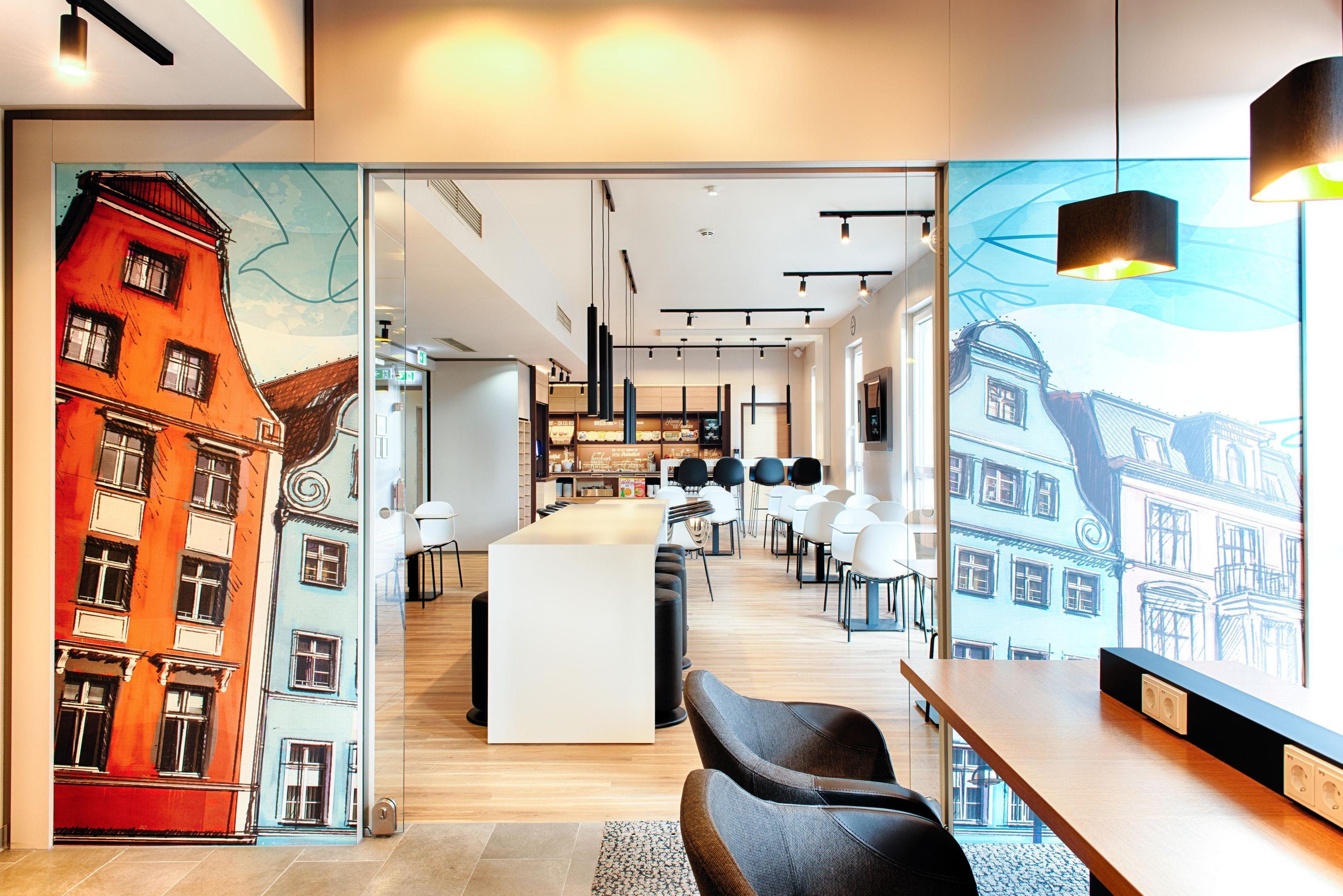 B&B Hotel Rostock City-West Exterior photo
