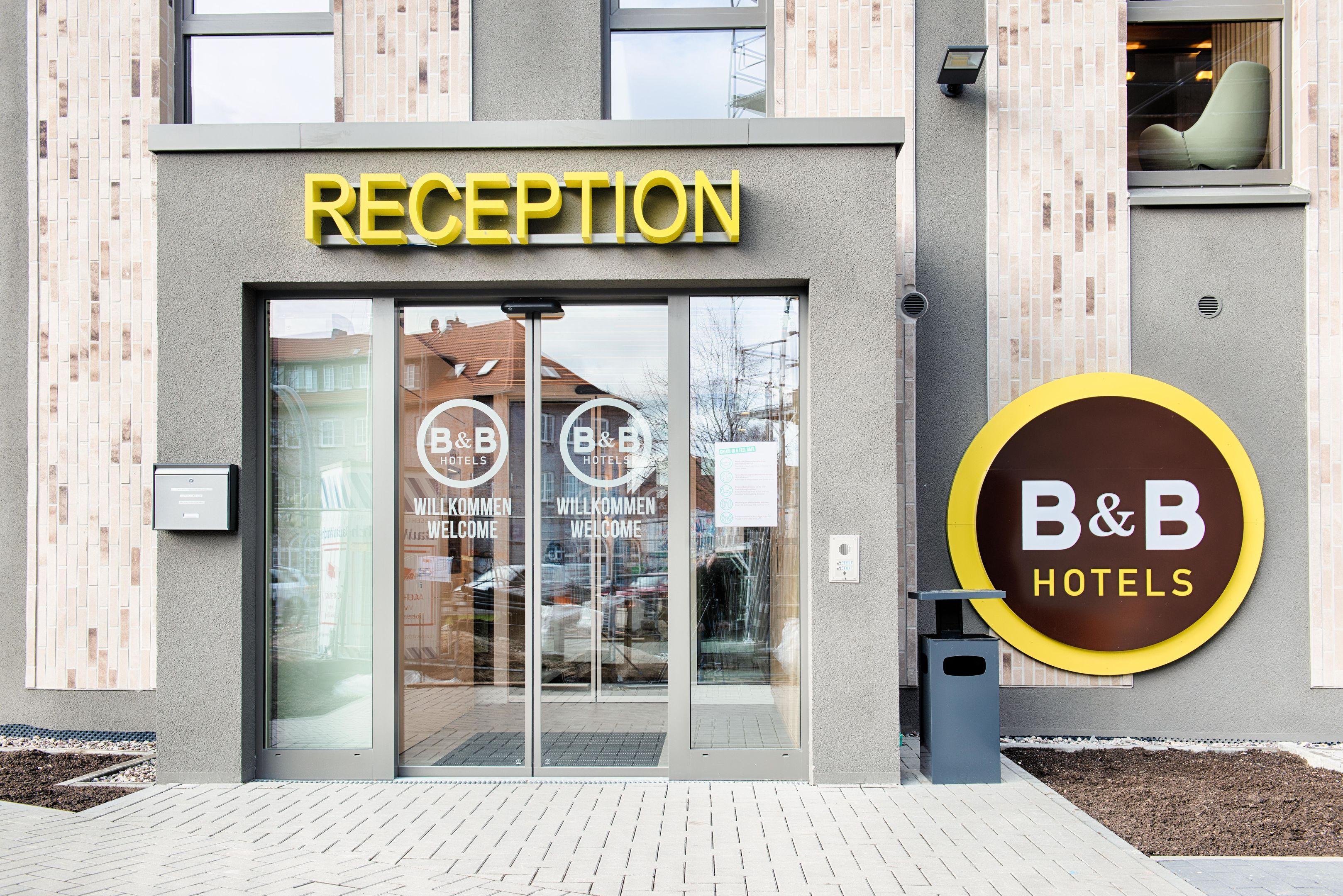 B&B Hotel Rostock City-West Exterior photo