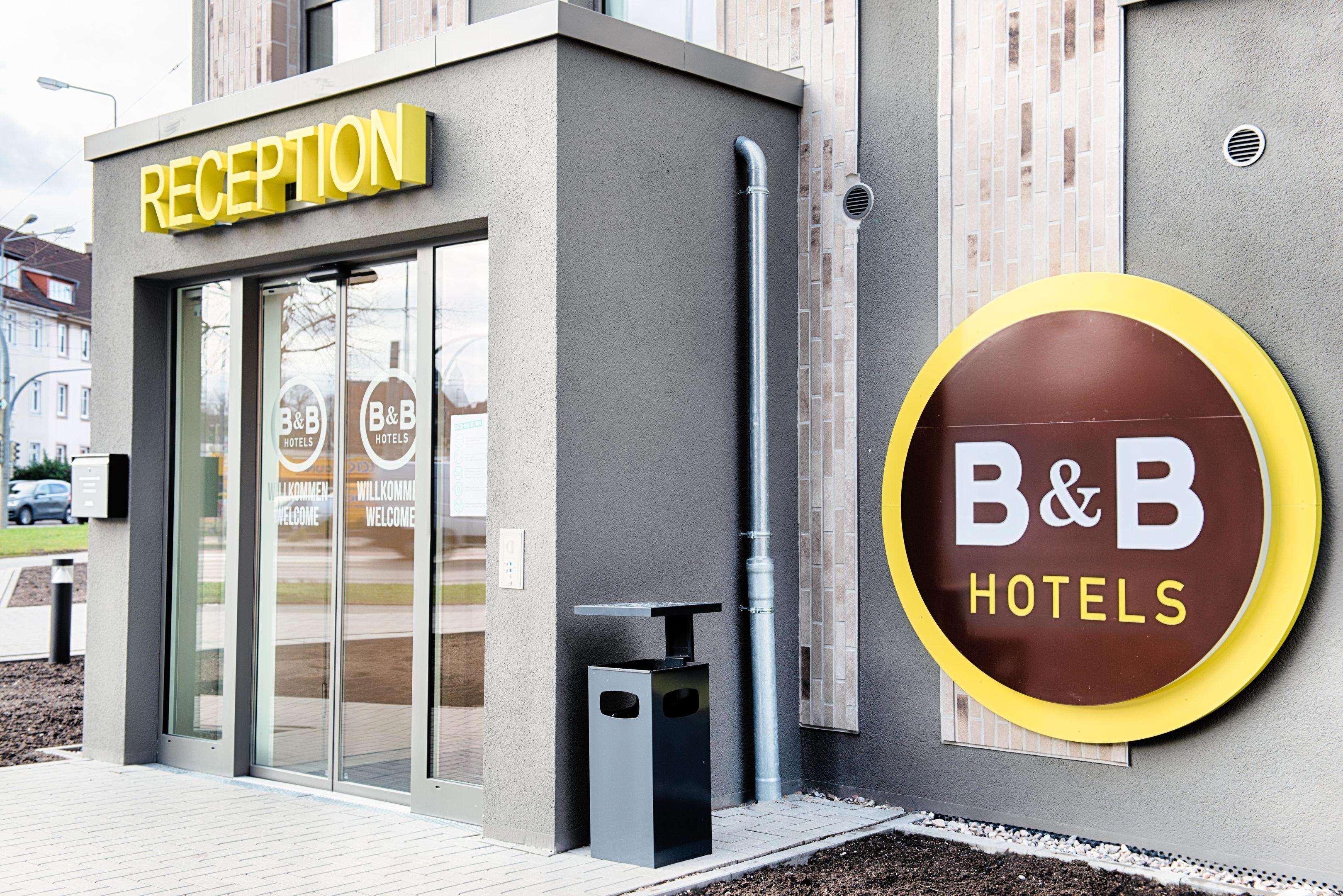 B&B Hotel Rostock City-West Exterior photo